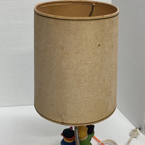 Sesame Street Bert And Ernie Lamp/Nightlight. - Picture 8 of 13
